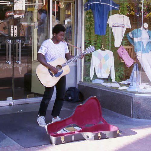 Happy 53rd Birthday to Tracy Chapman! Here she is at Harvard Square in 1985. 