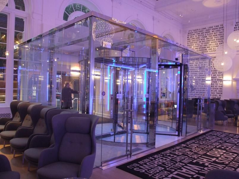 BoonEdamUK's tweet photo. Warwick Hotel Boasts Unique, Stylish Lobby Entrance with Revolving Door thanks to @BoonEdamUSA #EntryExperts https://t.co/K6LA9Y5kr5 https://t.co/WVkrNPI9kd