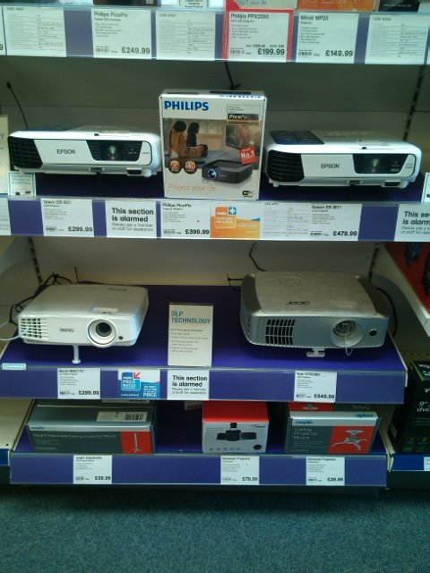 Maplin_AIN's tweet photo. Its #MerseysideDerby day Saturday! Why not watch it on the big screen with one of our projectors! @LFC #Everton. - viki https://t.co/ibN6IIaMQX