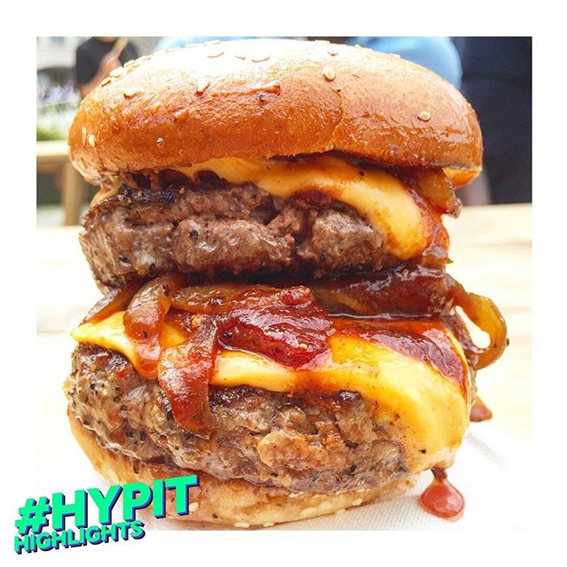 hypit's tweet photo. You want to go to one of the best burger joints in town!?  Mother Flipper is the place to go to! 
Photo: @theburgerlist https://t.co/2R3rInNsLJ