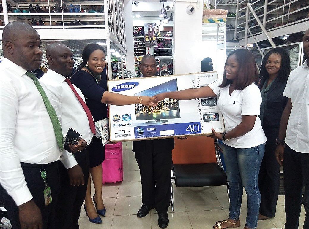 heritagebankplc's tweet photo. Another #HappyDaysPromo winner from South-East Region, Enugu, Chinwendu Akamelu. Congratulations.
#HeritageBank
#TimelessWealthPartner https://t.co/UI1endYfZT