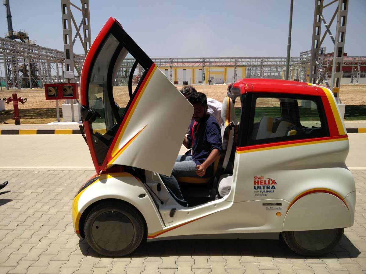 adityachatterG's tweet photo. @Shell_ProjectM: Drove this today at the @Shell_India development centre in Bangalore. Thoroughly impressed vth this #ShellConceptCar https://t.co/D4GTaqZlI8