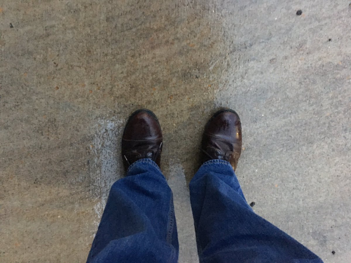 WeatherChambers's tweet photo. Took literally 2 steps out of my car before the BOTTOM of my socks got wet.  Maybe it's time for some new shoes. #ButImCheap #stlwx https://t.co/aLXlXG7obw
