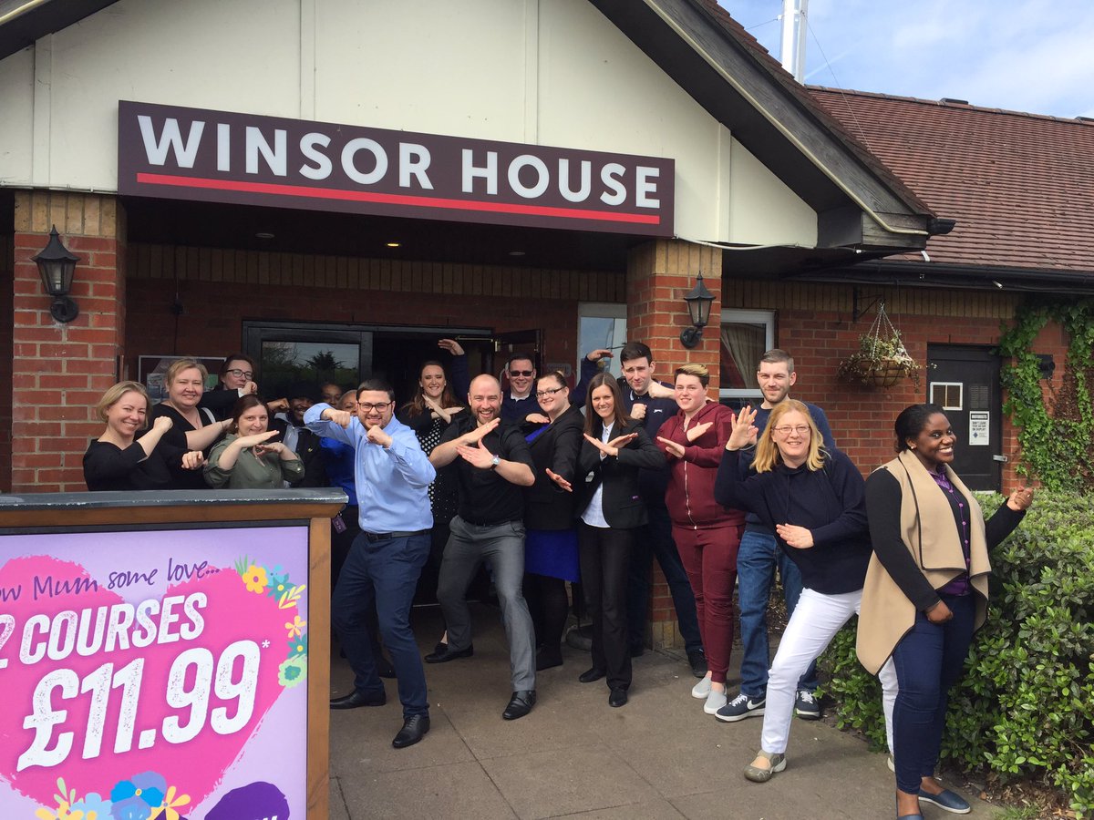 Workshop delivered to our amazing teams. #servicekungfu @R4chelMcKeeman <a href="/Krystalkemp11/">Krystal kemp</a>  <a href="/M25Pi/">M25 North PI</a> <a href="/placemadebyyou/">A Place Made By You</a> <a href="/SDEBDD/">simon ewins</a>