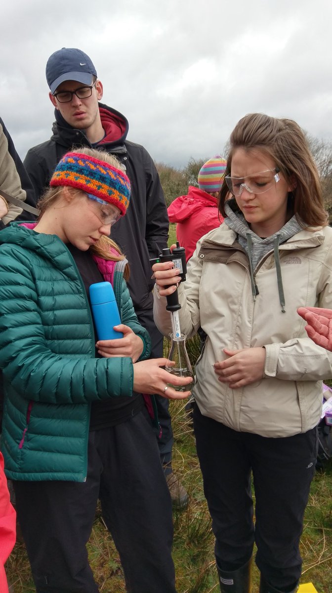 Natasha Barlow (@proftashabarlow) on Twitter photo River geochemistry today on the #SEEIreland17 trip. Testing a range of sites to compare and contrast. <a href="/SEELeeds/">Earth and Environment at Leeds</a> @ESSILeeds River geochemistry today on the #SEEIreland17 trip. Testing a range of sites to compare and contrast. <a href="/SEELeeds/">Earth and Environment at Leeds</a> @ESSILeeds