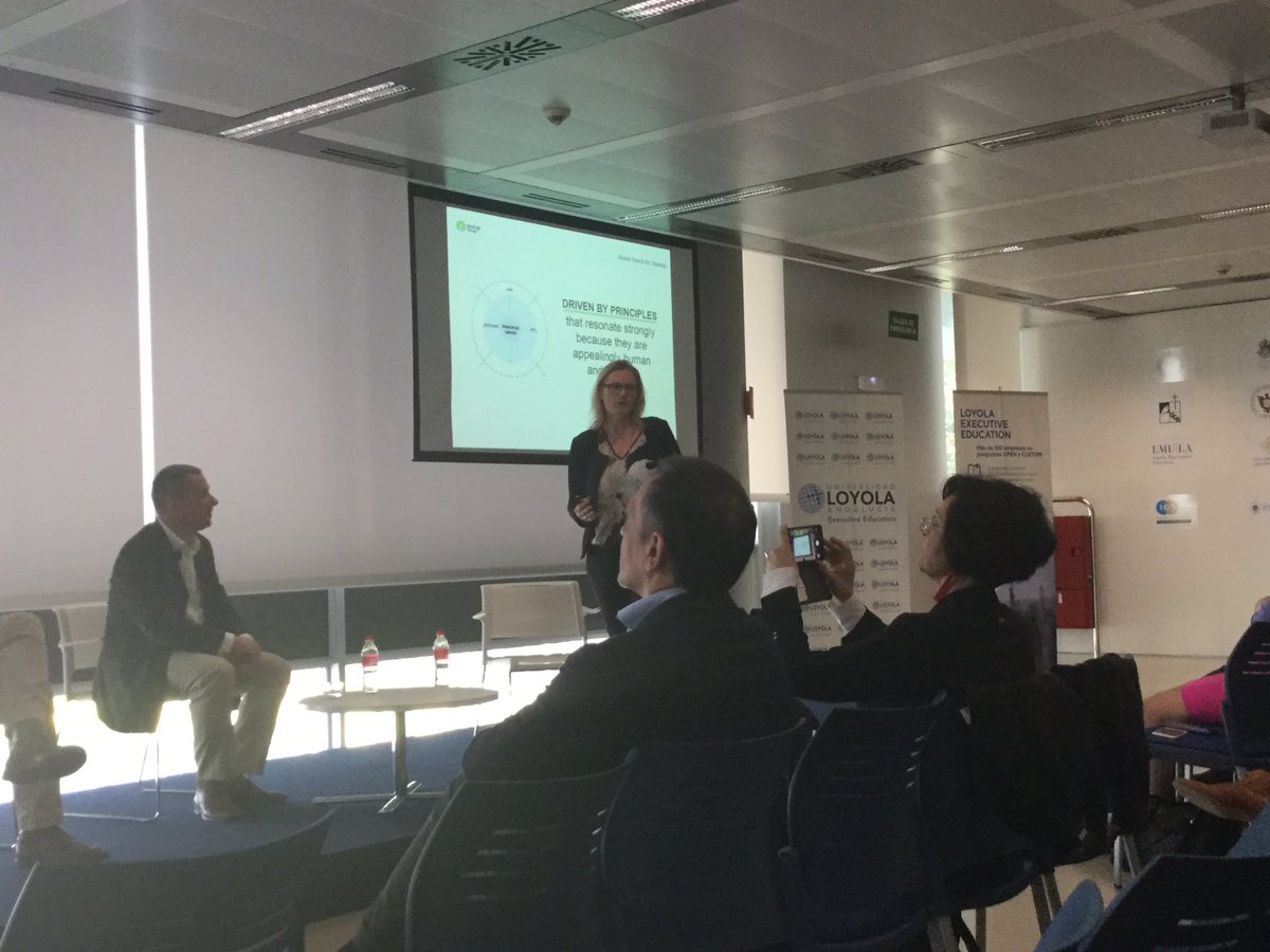 dtruran's tweet image. @sandrahorlings #medinge the role of activist brands in sharing their opinions, truth that engages @LoyolaExecutive