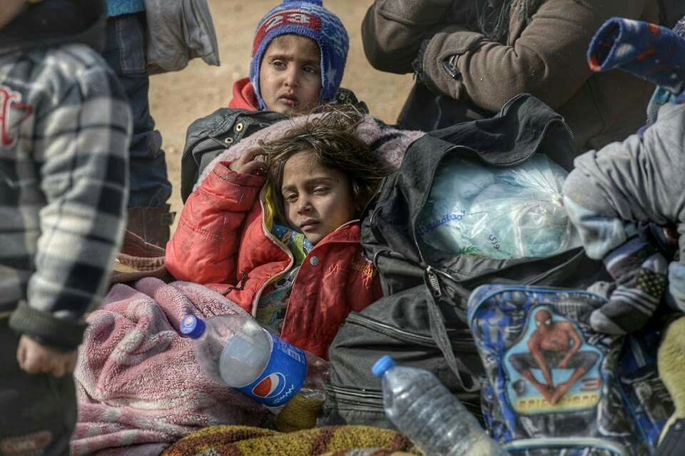 MSalesianas's tweet photo. #Refugiados. En su mirada estos menores llevan el sufrimiento. Imposible explicarles por qué entre todos están perdiendo su infancia. #PAZ https://t.co/T9A0XMIIzH