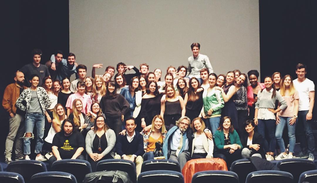 Melispot's tweet photo. Oh my Grand Oral 2017: 3 min pour transmettre une émotion ! Bravo aux étudiants de l'ICT et merci à @AnnaickLB pour l'invitation 💪 https://t.co/A7G24tFFr4
