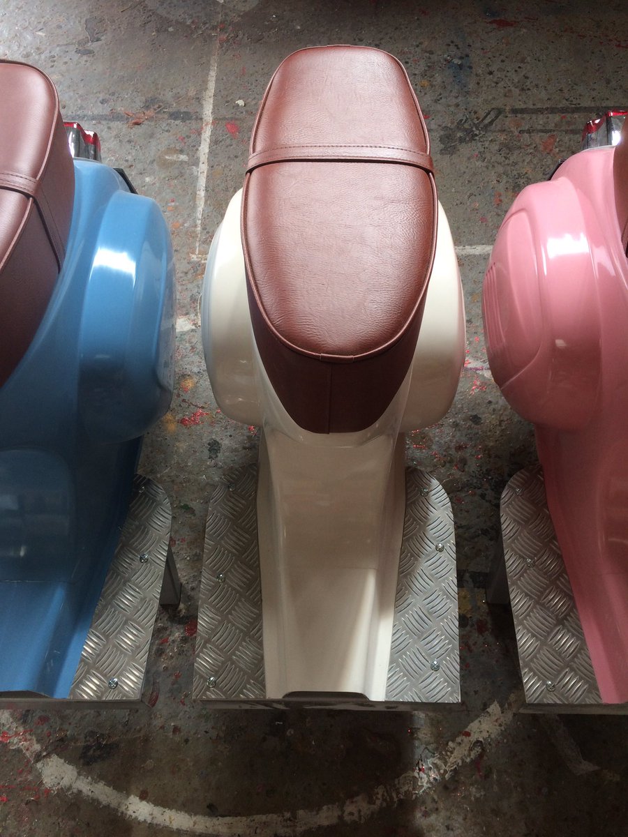 bigstuffdesign's tweet image. I scream. You scream. #icecream !
A taste of our latest project - 3 #vespa stalls for a Gelato store in #NewYorkCity 
#vm #interiordesign