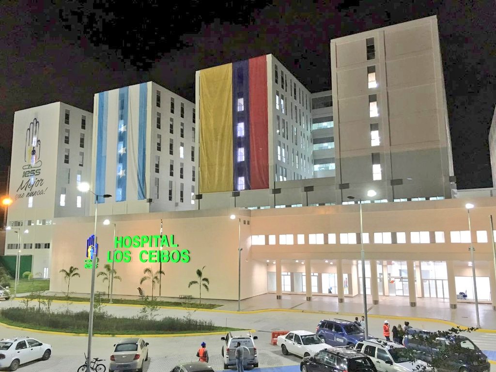 MMastarrenoM's tweet photo. Hoy se inaugura uno de los Hospitales más grandes del país, bienvenido #IEESLosCeibos. #PorTiAfiliado #EcuadorEsSalud @YulletErazo https://t.co/TJ9DpKIp2r