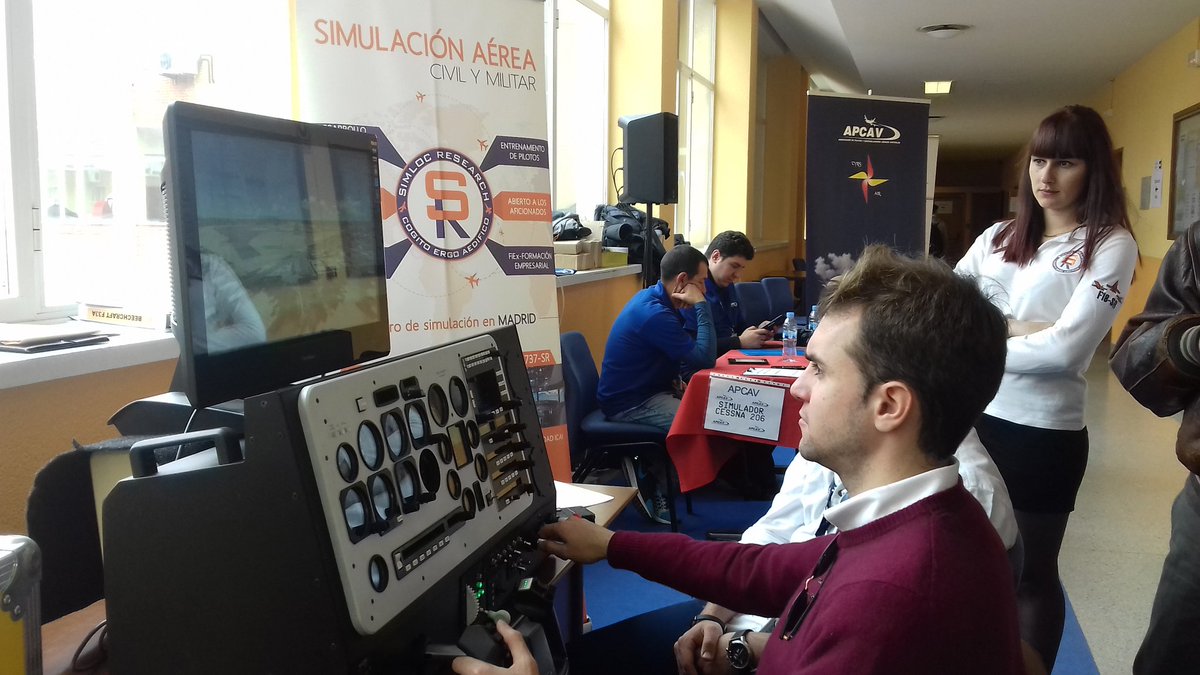 aeroespacialUPM's tweet photo. Si no pudiste acompañarnos en #MASM17, te contamos cómo vivimos este gran evento de simulación aérea en la #ETSIAE https://t.co/AXhqUaS9wl https://t.co/fCqIrGCIjO