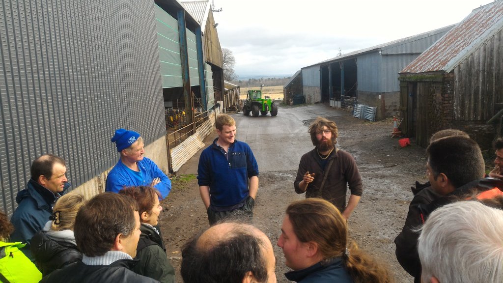 GautierIdele's tweet image. Visite chez Duncan McEwen. 140 de productivité. Fort intérêt pour Robustagno @SRUCKirkton #robustagno #eip-agri @InstitutElevage