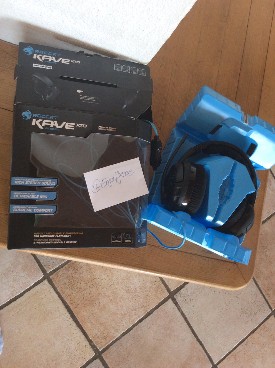 EnjoyJxnas's tweet image. ➿Giveaway

➿Roccat Kave XTD Stereo

➿Gaming Headset

➿RT and Follow

➿End 250 RTs oder 20 Tage

➿Good Luck