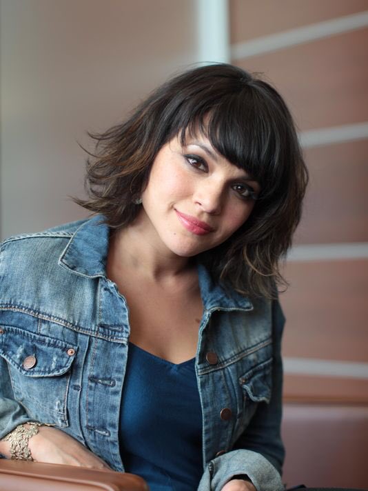        cute Norah Jones            Happy Birthday, Norah Jones ! 