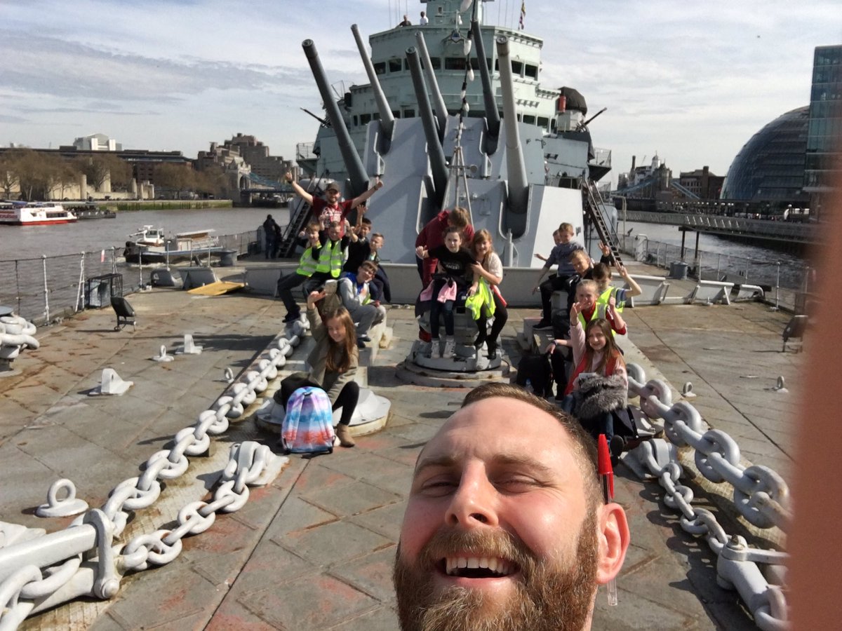 Coedevaprimary's tweet photo. #HSMBelfast #IWM year 6 loving life https://t.co/IrLCdtcnE8