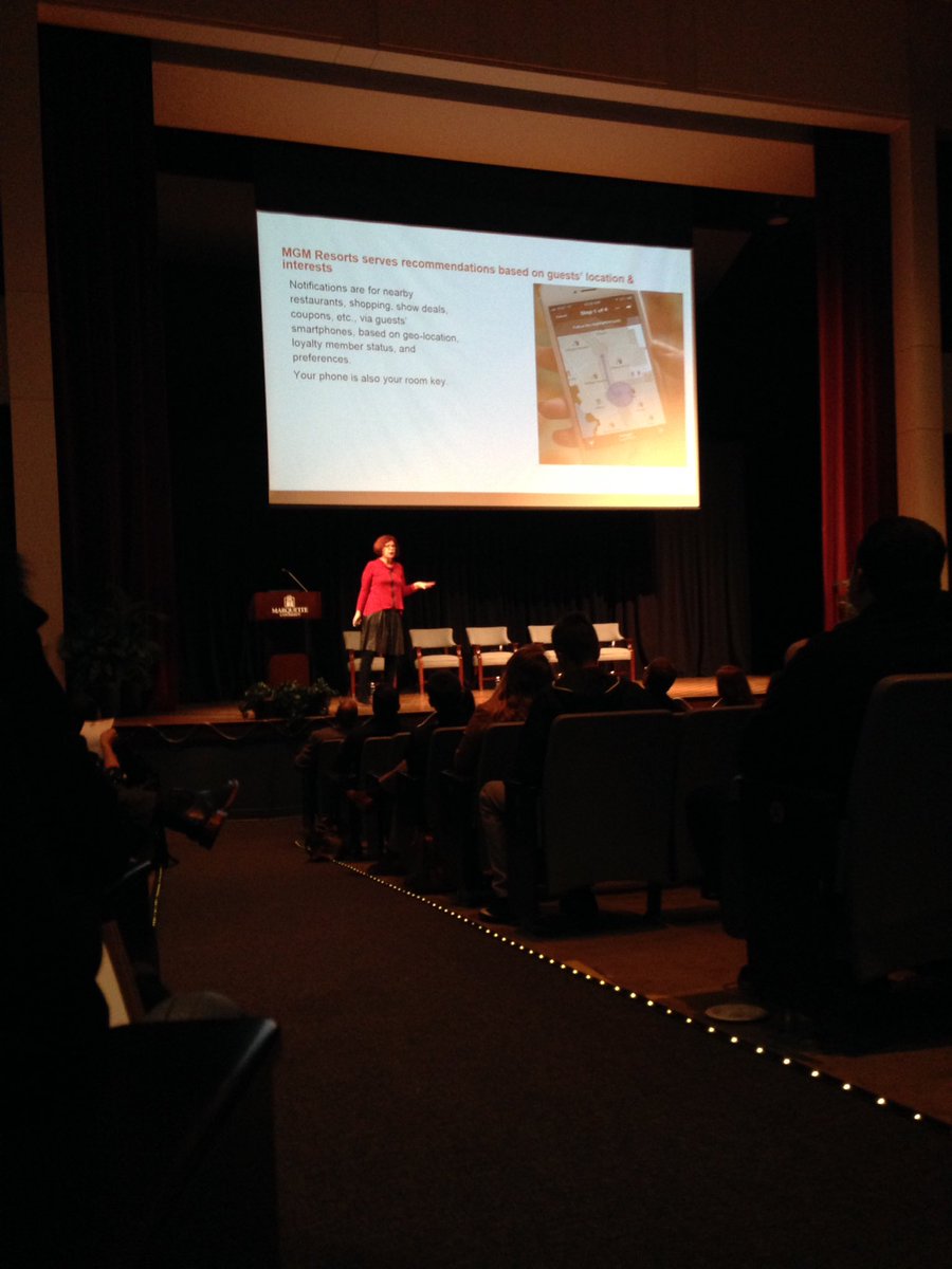 DistrictGrain's tweet image. Our e-commerce manager is attending a Digital Summit @MarquetteU today! First up. What is contextual content? #contextualcontent