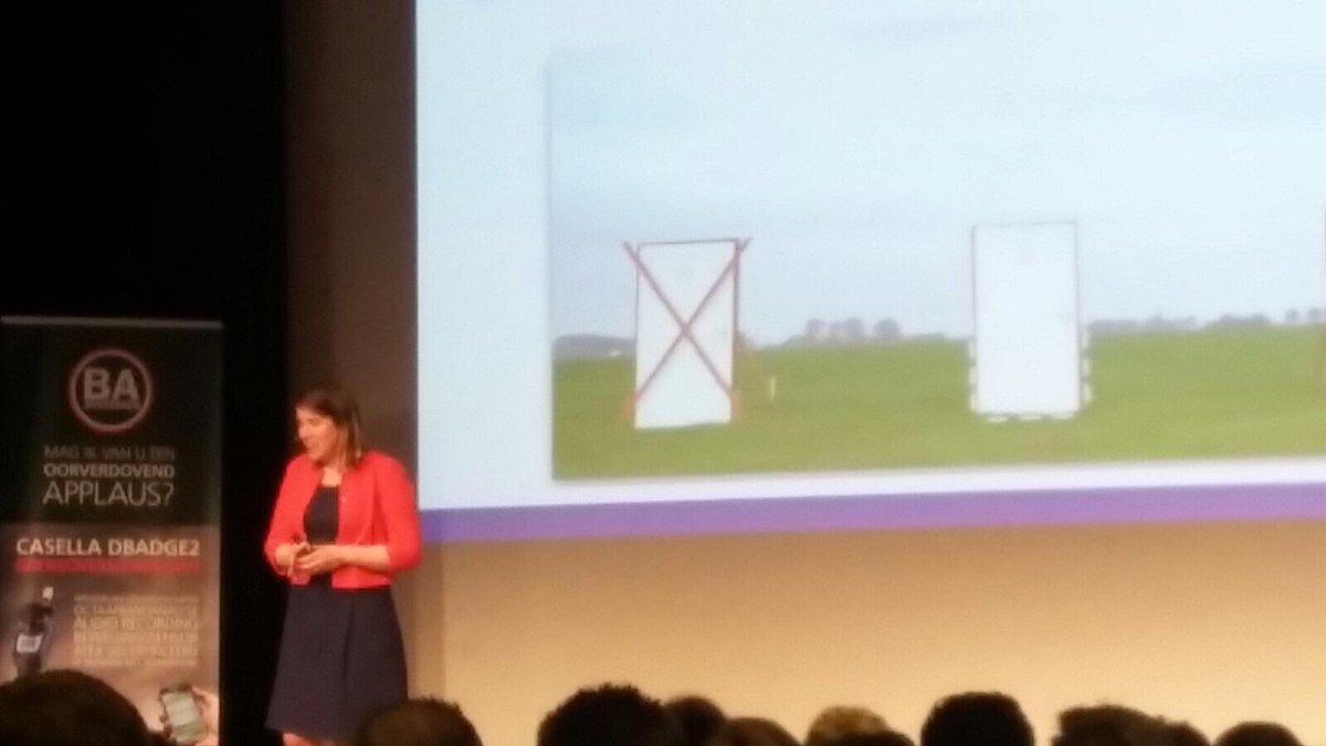 anca_mutu's tweet photo. Geweldige #IonicaSmeets #nvvk2017 #veiligheid @nvvkveiligheid https://t.co/R4D7nKcbGF
