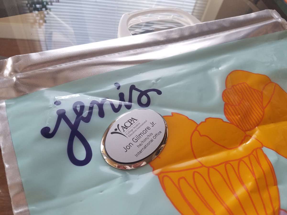 What an awesome #ACPA17! I already miss the <a href="/ACPA/">ACPA</a> faces, and my <a href="/jenisicecreams/">Jeni's Splendid Ice Creams</a> bag is empty! #bittersweet