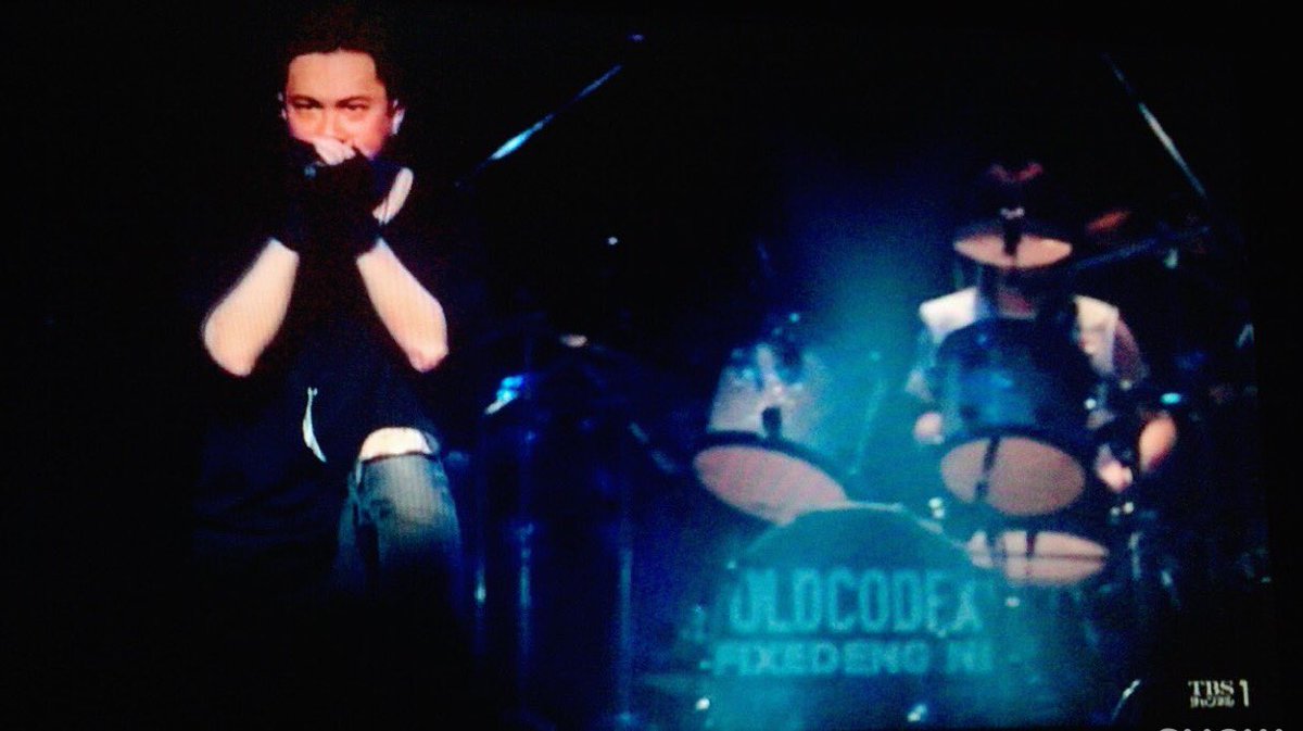 junjunlove1126's tweet photo. OLDCODEXのライブツアーやってる！夜中にテンション上がるわ⤴︎ ⤴︎ https://t.co/iCvITWKn3O