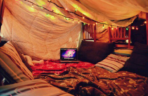 JulesWhovian's tweet photo. #MyBackupPlanIs a blanket fort, Reese's, pizza, and movies. There's extra space. Applications accepted between noon and three. https://t.co/PR7hQCs7ET
