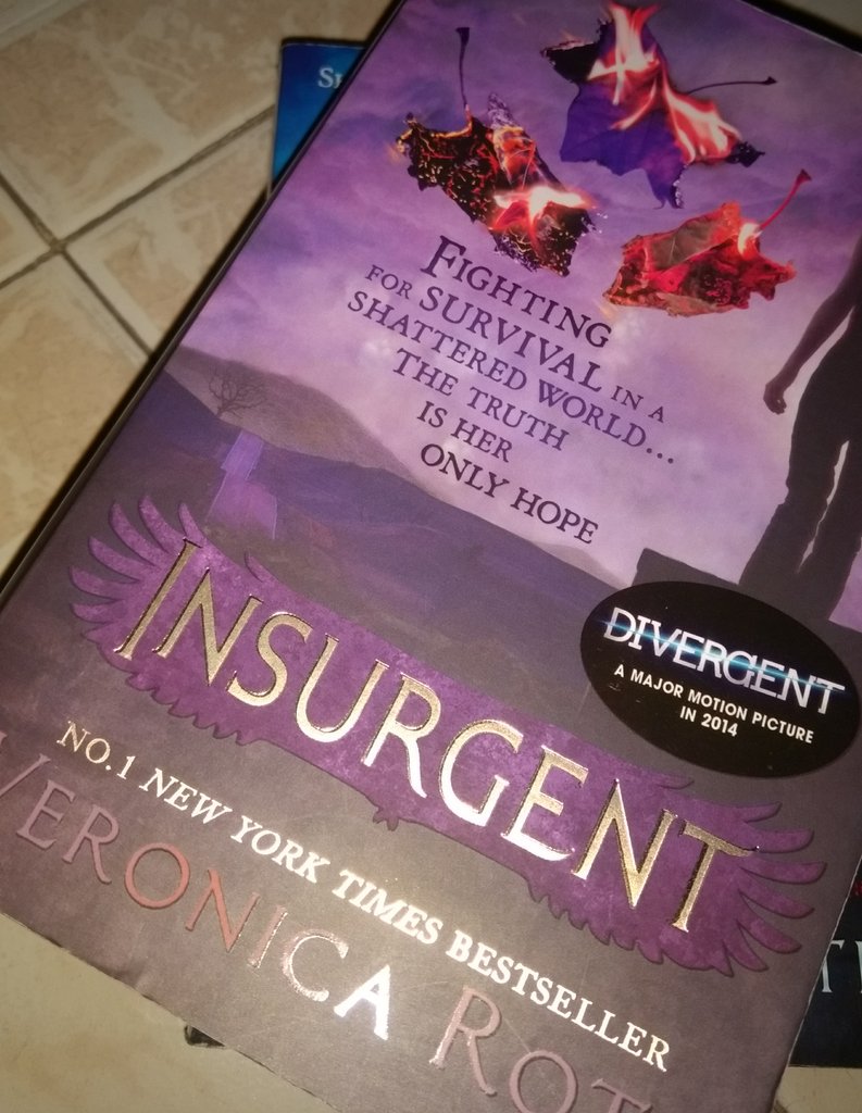 selfish_reader's tweet image. #BrunchBookChallenge book #9/36 heading towards the last book of trilogy. This one was marvellous 😍 @HTBrunch @VeronicaRoth