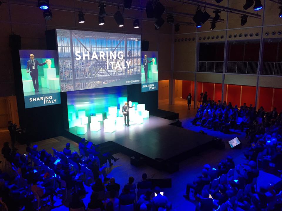 alfredoaccatino's tweet photo. SHARING ITALY IL GRANDE LAVORO CHE NON VEDETE ALLE SPALLE DI UN GRANDE EVENTO #filmmasterevents @alfredoaccatino https://t.co/JgqhXi16AI