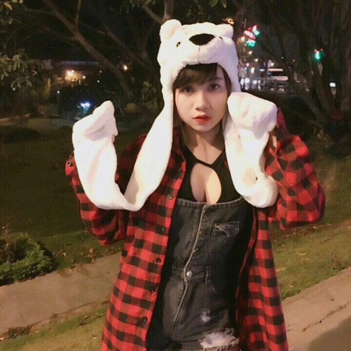 SntngMTP9's tweet photo. OMG! Bạn không thể lỡ qua live stream này. #BIGOLIVE  
https://t.co/IXkkQydBoK https://t.co/AERMMy2Fzp