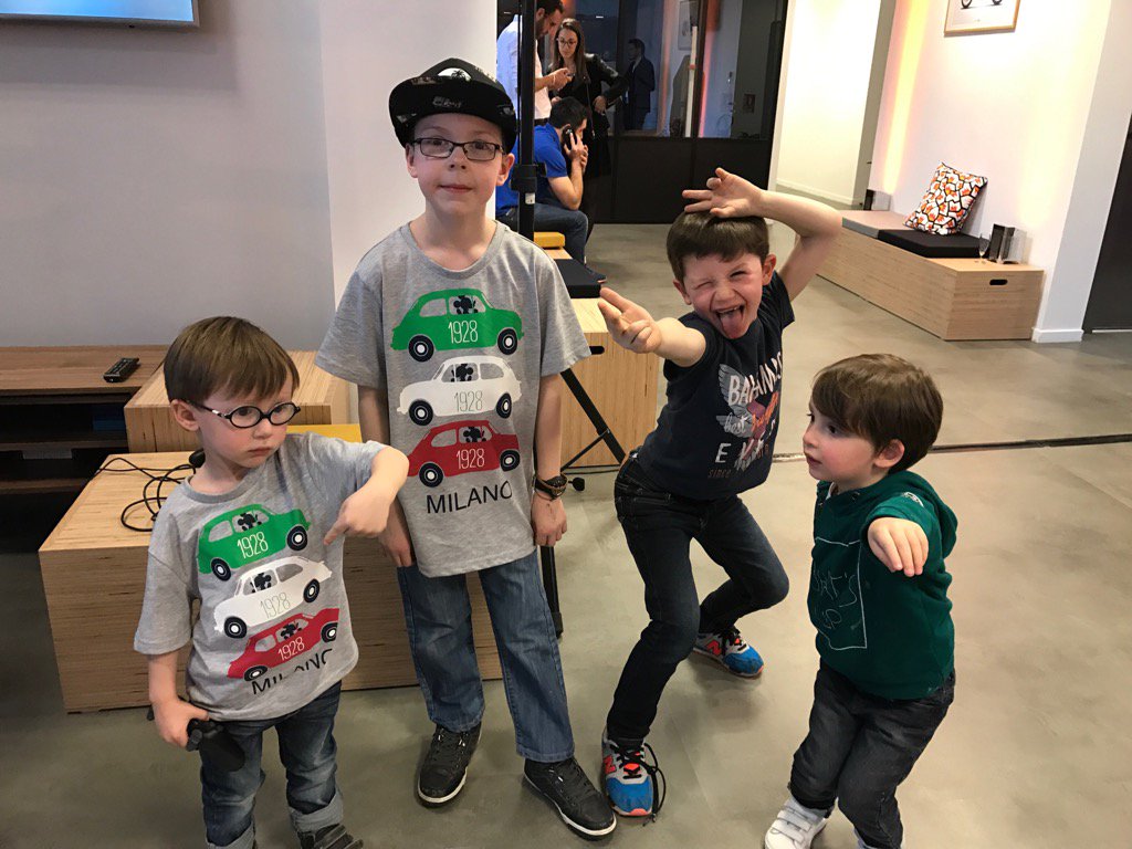 tomthumerelle's tweet image. #paddockparty