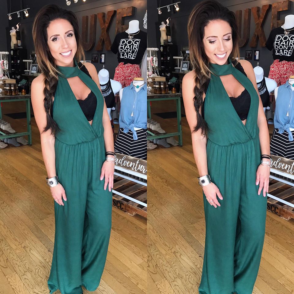 Luxe_Chatt's tweet photo. Be a bombshell in this hunter green stunning jumpsuit! Halter top,open keyhole and bow back detail--$59.99 #luxechatt #luxecookeville #luxe https://t.co/NMvyPTIkfX