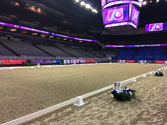 T-40 minutes to the start of the #FEIWorldCupFinal Dressage Grand Prix! Watch it live on FEI TV. *SQUEEE*