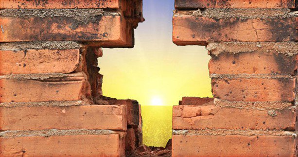 Zondag 2 april. Vijfde zondag van de 40dagentijd. Motto: 'Sterker dan de dood'. Voorganger: ds. Jetty Scheurwater.