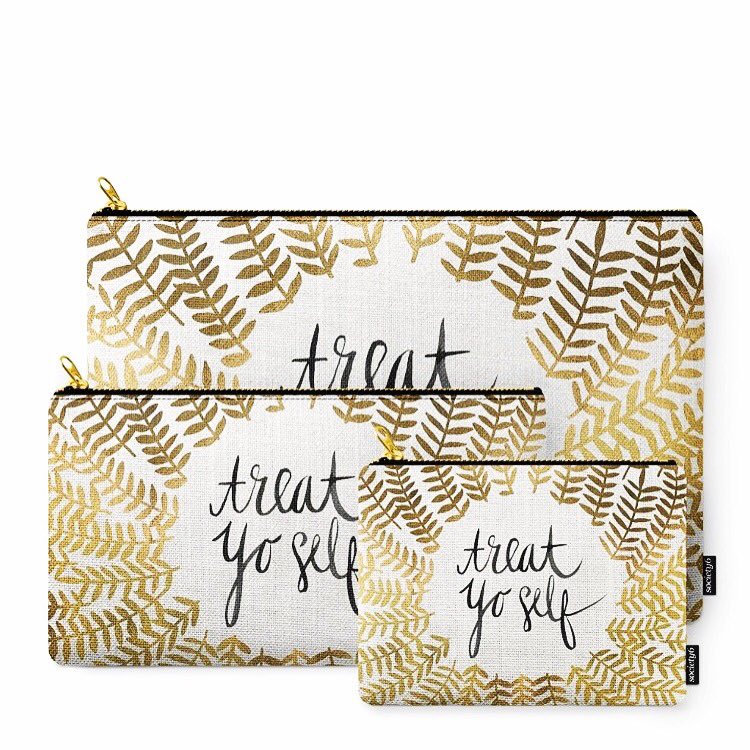 1sentimentalsam's tweet photo. It's treat yo self Thursday! Do so with this charming travel set! https://t.co/xriLFa4BCu #treatyoself #ThursdayThoughts #Travel #pretty https://t.co/araGkIl3w0