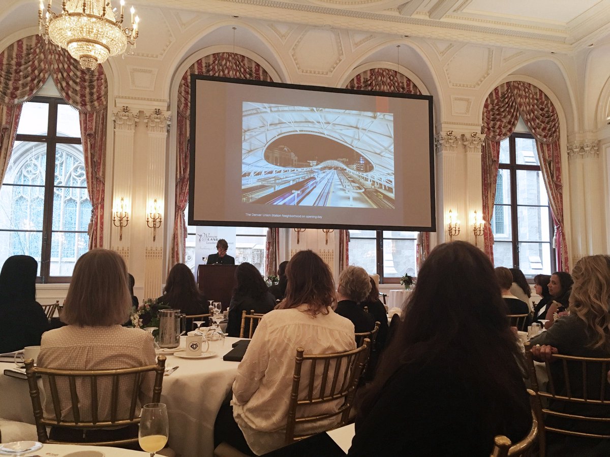 FXCollaborative's tweet photo. Leadership traits via awesome @LanganEngEnv Women Leadership Summit: Do great work, be visible, say yes, volunteer, help others, have grit! https://t.co/oxSDzfNAug