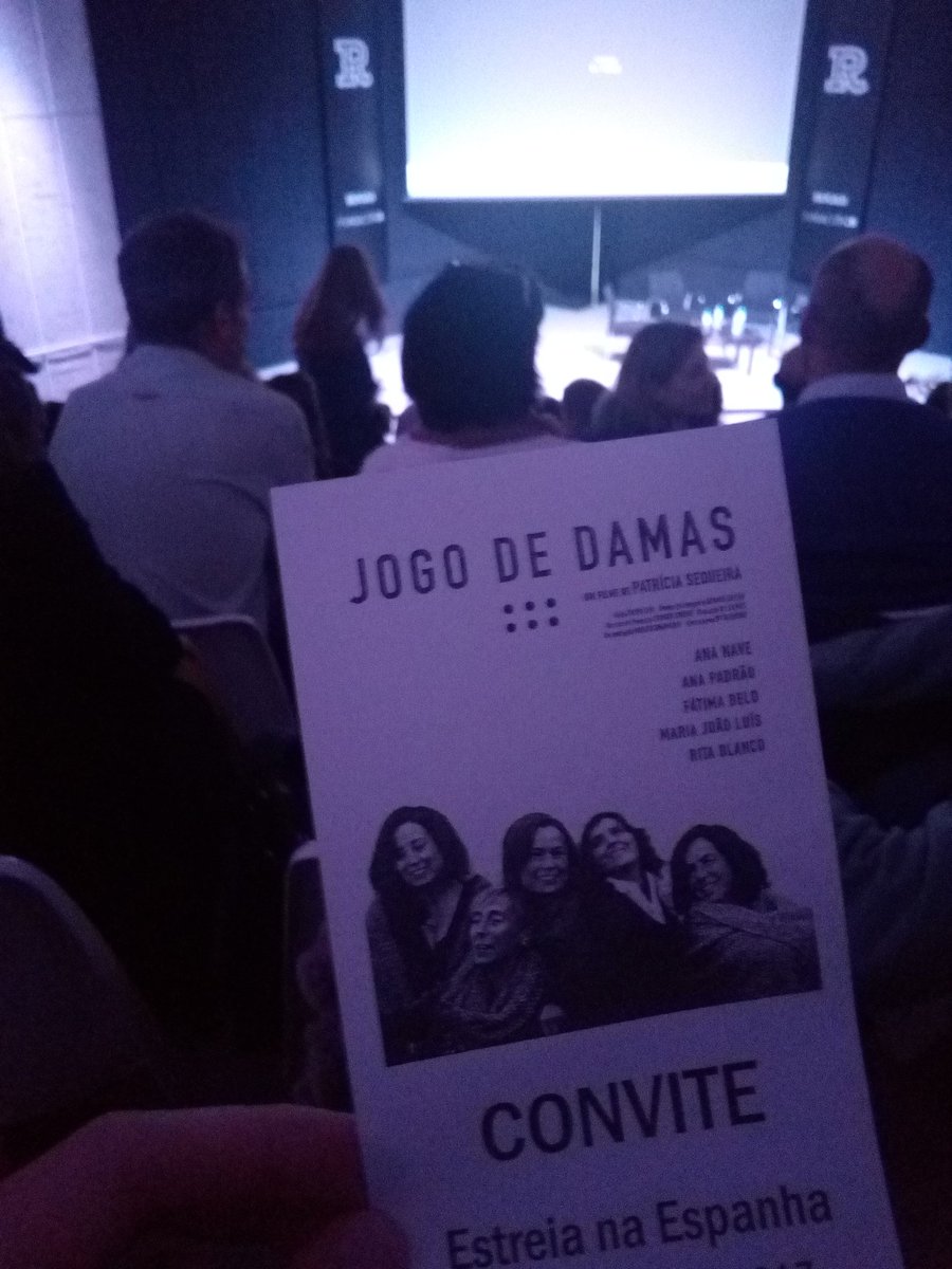 cslagar's tweet photo. Agora,na Rucab vamos ver um bom filme☺🎥🎬#JogodeDamas https://t.co/eMLmyKehHI
