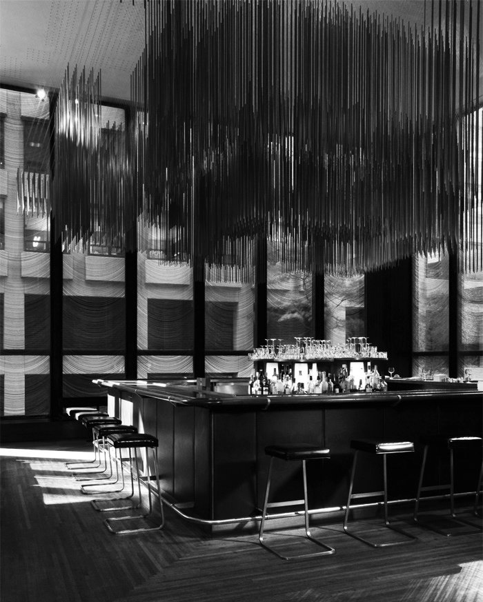 Knoll_Inc's tweet photo. Four Seasons Barstools and Saarinen side tables are reissued for the Seagram building's new restaurants. 
https://t.co/sJWWHVqUK5 https://t.co/xBjygAEyDX