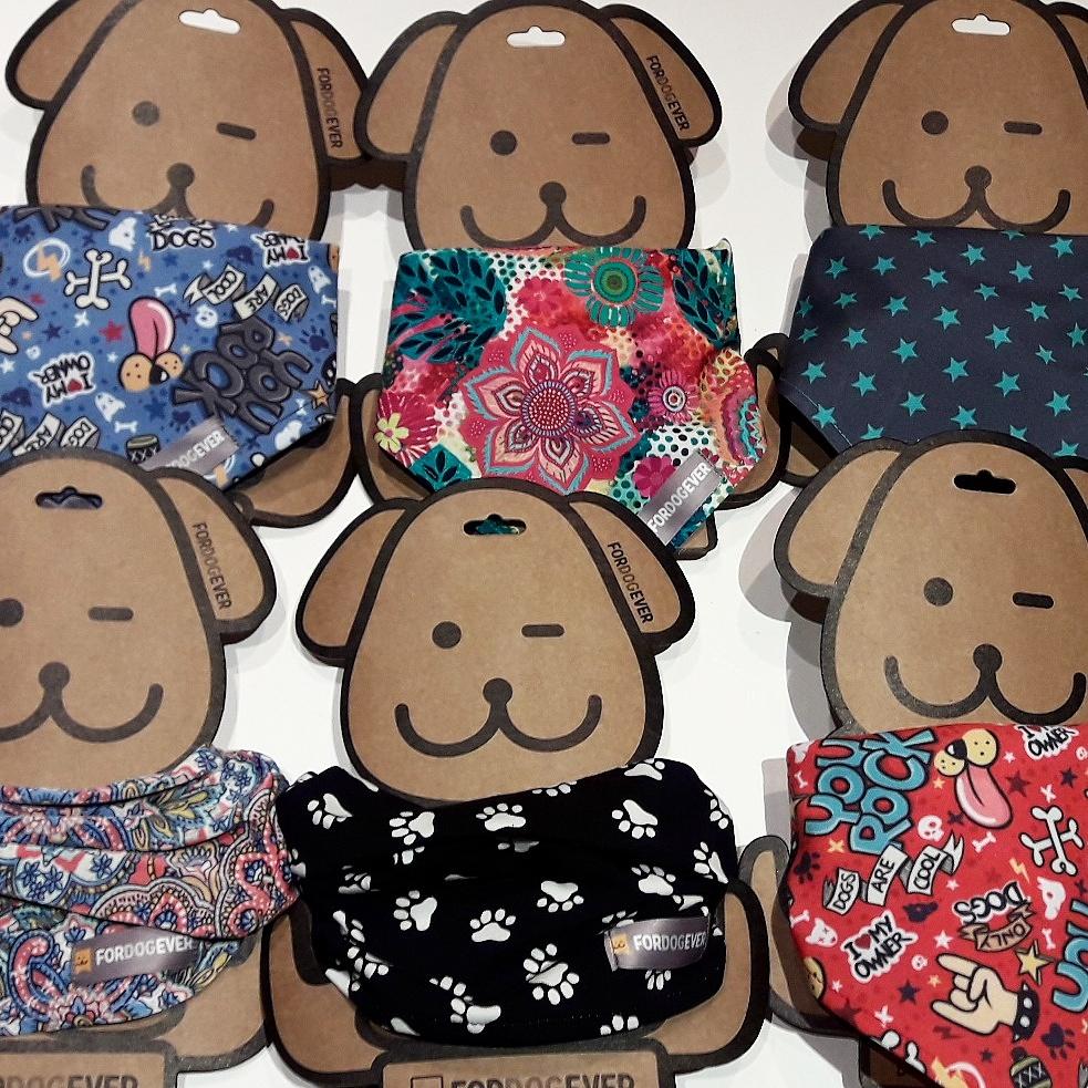 ForDOGever's tweet image. ¿Qué #bandana os gusta más? 🐶😍 de fordogever.com #ForDOGever