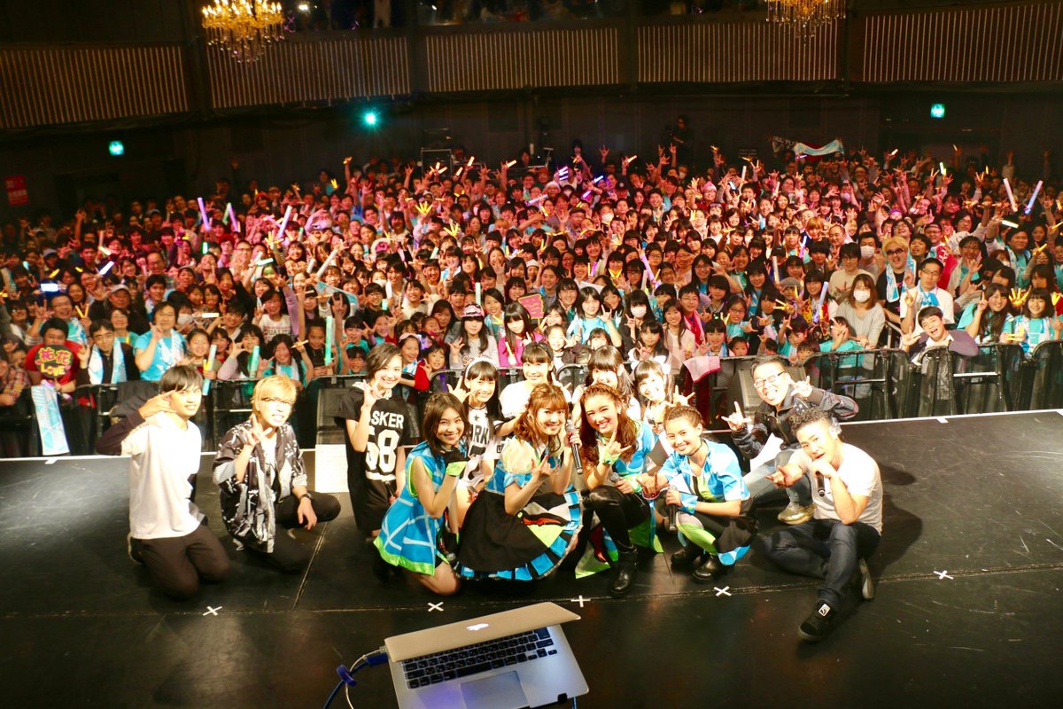 Prizmmyofficial's tweet photo. Prizmmy☆&amp;プリズム☆メイツラストライブ“Hello My Future”終了しました。未来への旅立ちをたくさんの方に見届けていただけて感謝しかありません！私たちの未来も見守ってくださるとうれしいです。 #Prizmmy #プリズムメイツ #HelloMyFuture https://t.co/B2jywtVlZE