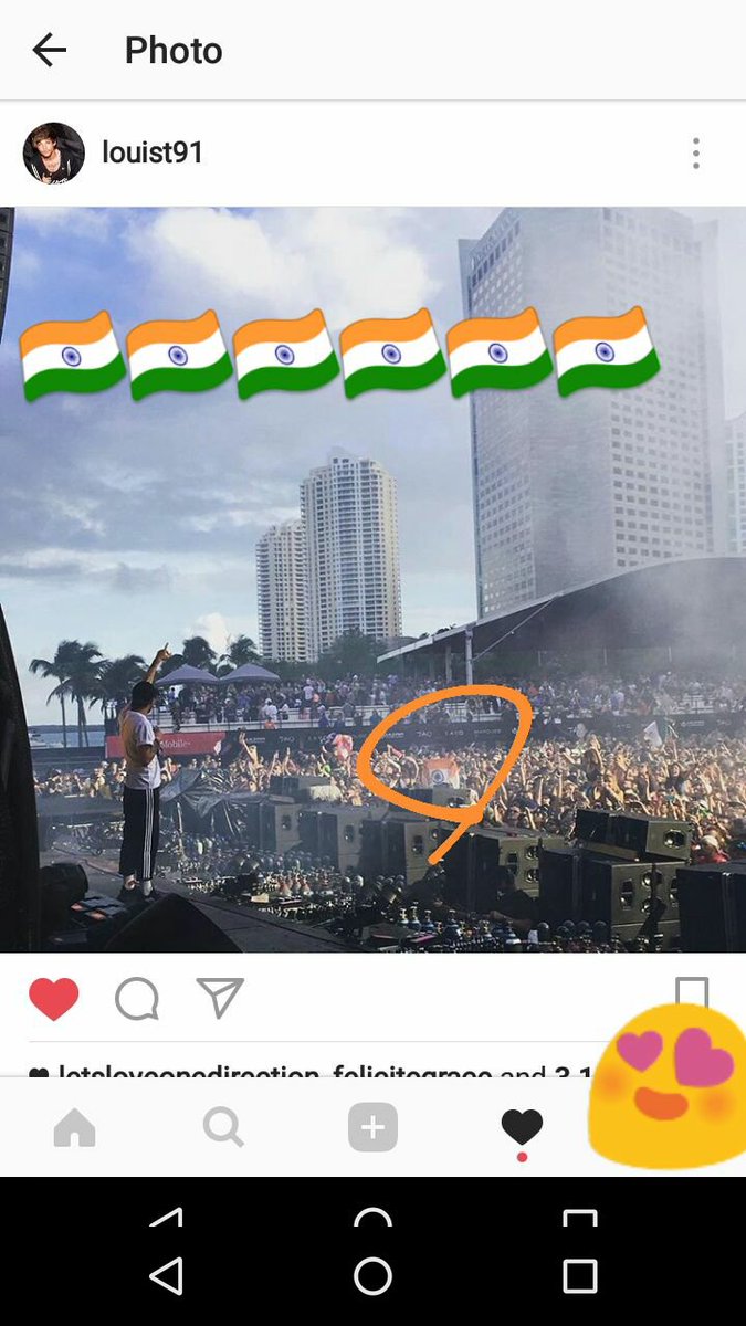 SujathaRK's tweet photo. Khattu yeh dek... @Pillow_History 🇮🇳🇮🇳😍😘 @Louis_Tomlinson posted this on IG 😭 #IndianDirectioner #Directioner #ProudOfLouis https://t.co/9LQGsBF4W4
