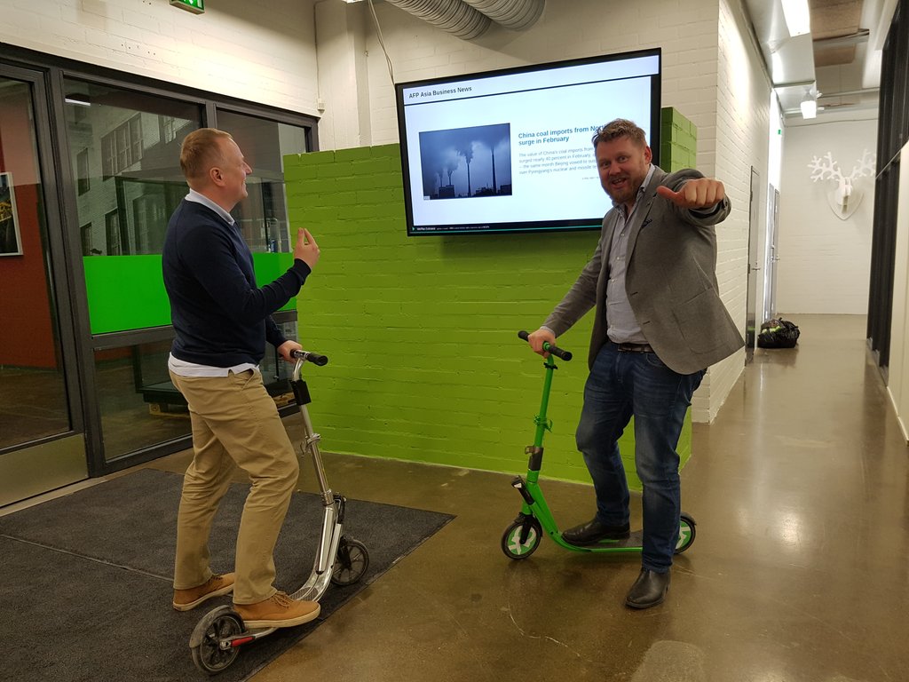 Valtonenk's tweet photo. @pvesterbacka Having fun at We+ Kaapeli with @VasilyB riding the #samocat kick scooters 🙂 https://t.co/cnoXfhUfAK