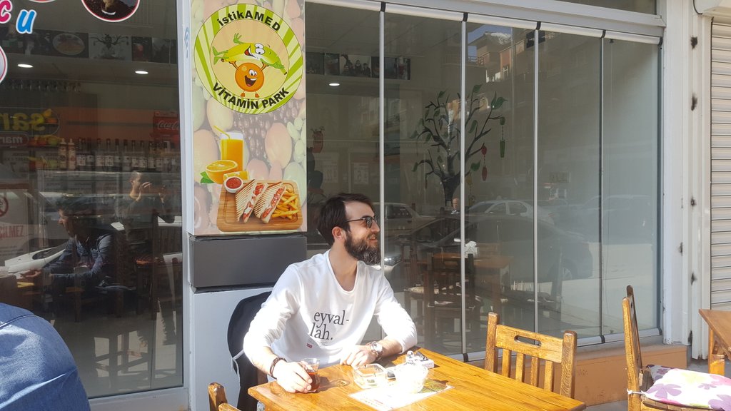 jahrUderman's tweet photo. #istikAMED #Vitamin #Park #MeyveSuyu #Bar #Enerji #Dünyası #Atomcu #Fresh #Juice https://t.co/t0saGAm9fN
