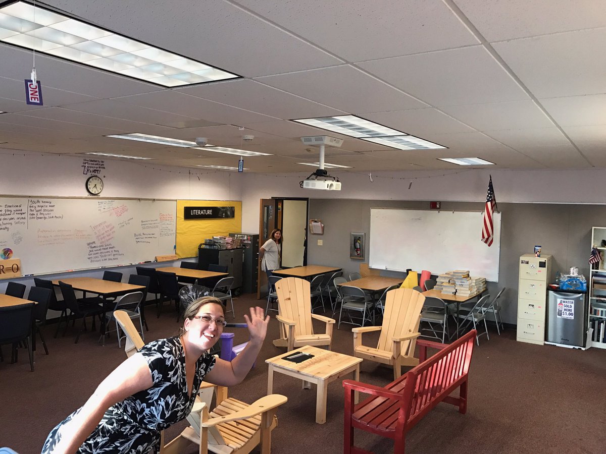 JPorterCHS's tweet photo. When a teacher has a dream, they find a way to reach their students in new environments. @CarlsbadHS @suptchurchill https://t.co/NUrgeznx1Q