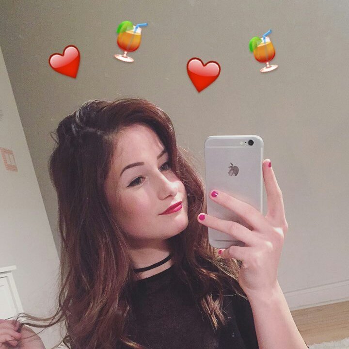 emmaverdeyt's tweet photo. #NouvellePhotoDeProfil https://t.co/32UdB17zSa
