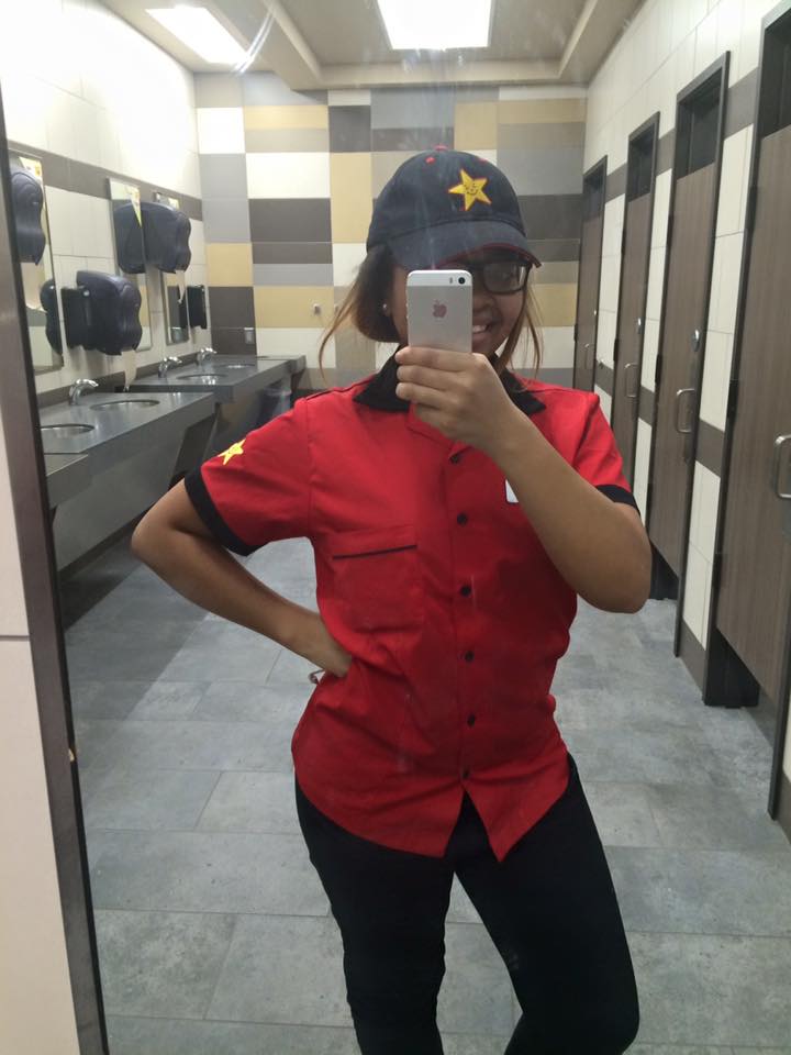 LandingKourtney's tweet photo. 9 Hour shift today! https://t.co/92cu3tl4yP