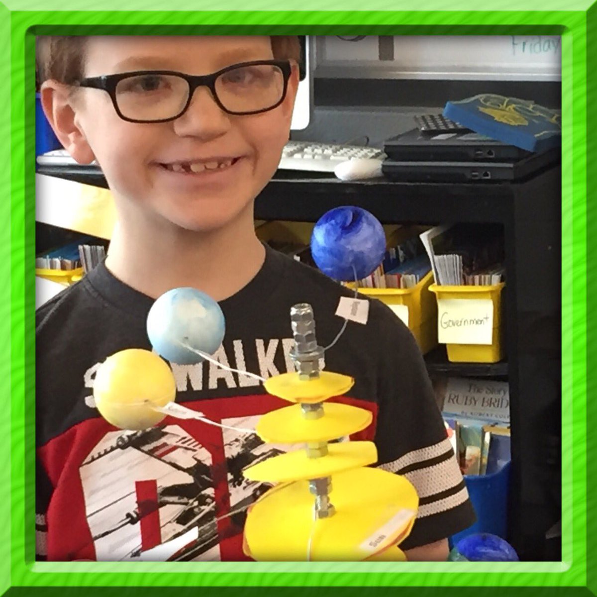 Room12Family's tweet image. Out of this world! #solarsystemprojects #room12family #arkknights #rockon