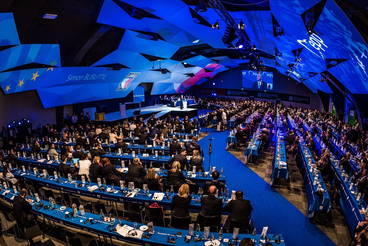 bluemoon_av's tweet photo. Excellent @bluemoon_av production in Malta!
#proud #teamwork #topcrew #corporateAV
Photocredits: @EPP (more pics on https://t.co/038tct1Uaz) https://t.co/DaZ2RU8EUi