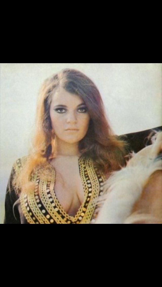 Happy birthday Dana Gillespie (1949). 