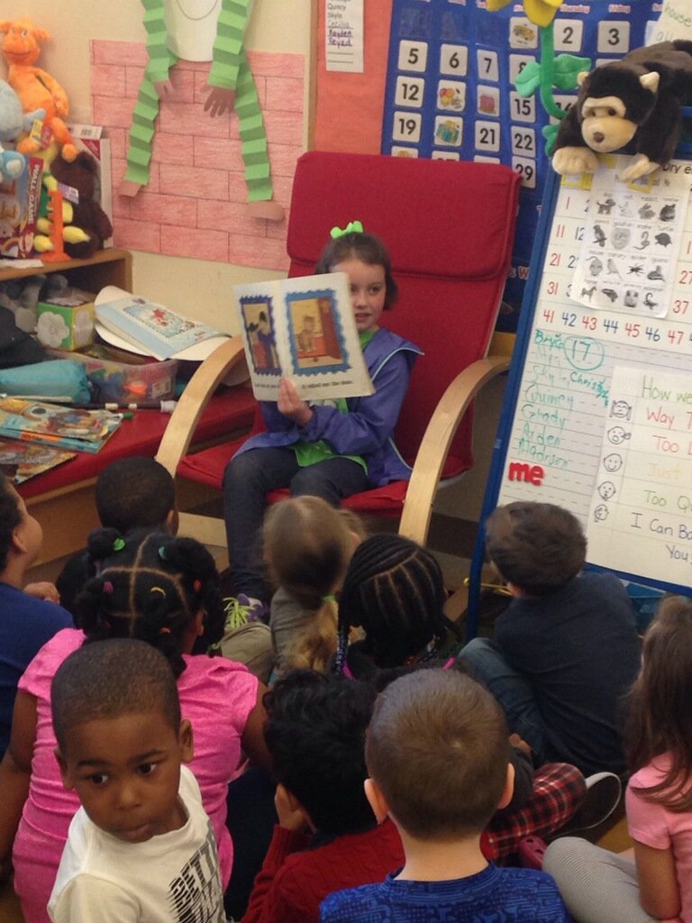 SPX7200's tweet image. #SPXindy 1st graders reading to those at Day Early Learning Center