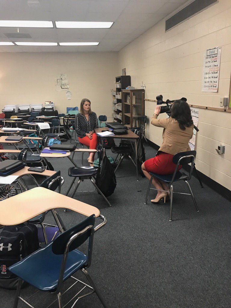 Amanda Cagle tweet media