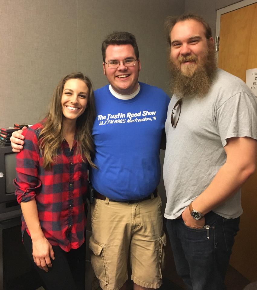 justinreedradio's tweet photo. @JustinDReed &amp; @TaraThompsonTN after their fun visit! #PinkFlamingos #TJRS176 @WMTSradio https://t.co/aQ55hLsdn6