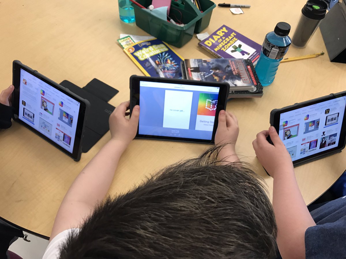 TonySinanis's tweet photo. Exploring @BookCreatorApp in Gr 4 to create nonfiction books about American History! Cc: @Sch_Principal https://t.co/p6neZiCDlr